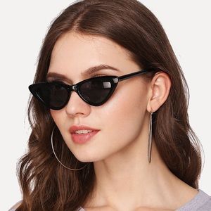 Retro Cat Eye Sunglasses